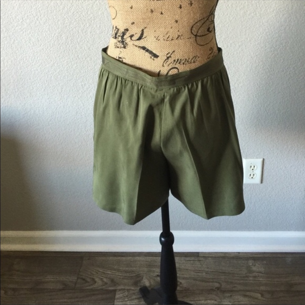 H&M conscious collection shorts - Picture 4 of 4